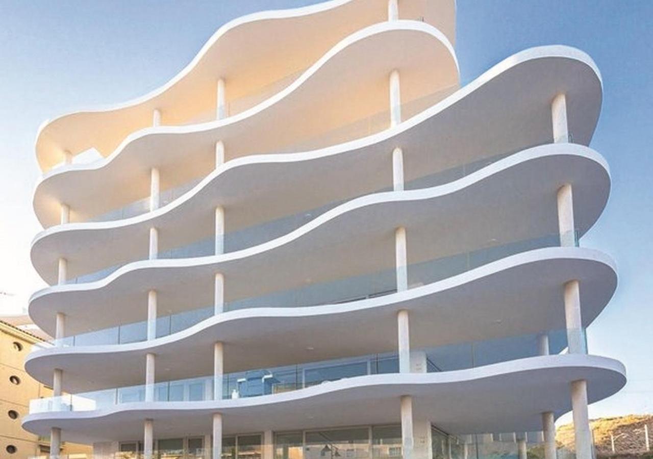 Precioso Carvajal - The Wave Appartement *